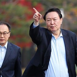 윤석렬 윤석열 손가락질 해로운새다 손으로 지적 윤짜장