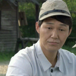 떨떠름 무표정 생각없음 이중구 박성웅